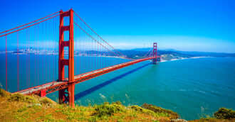 Professional Investors Move Into Flipping Foreclosed Homes